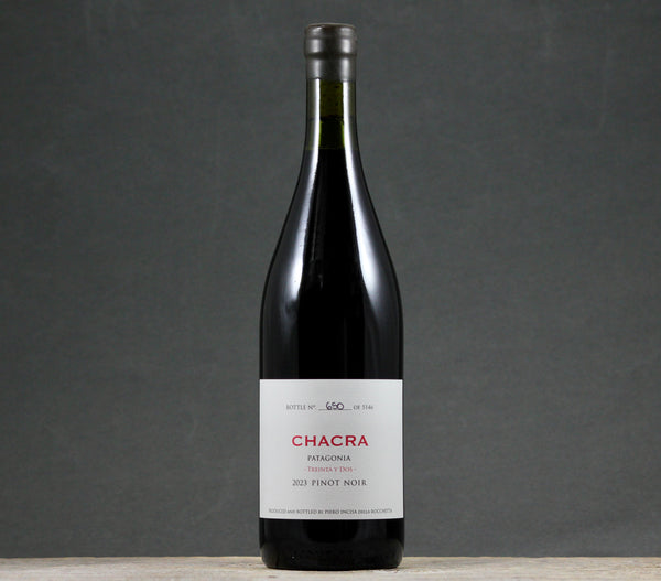 2023 Bodega Chacra Treinta y Dos Pinot Noir