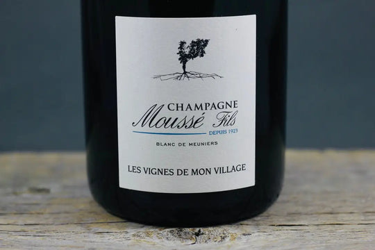 Moussé Les Vignes De Mon Village Blanc de Meunier Champagne NV